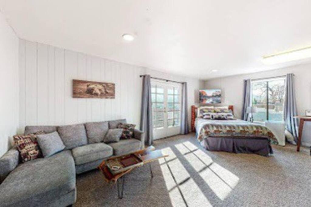 Couples Hideout In Heart Of Oakhurst Exteriér fotografie